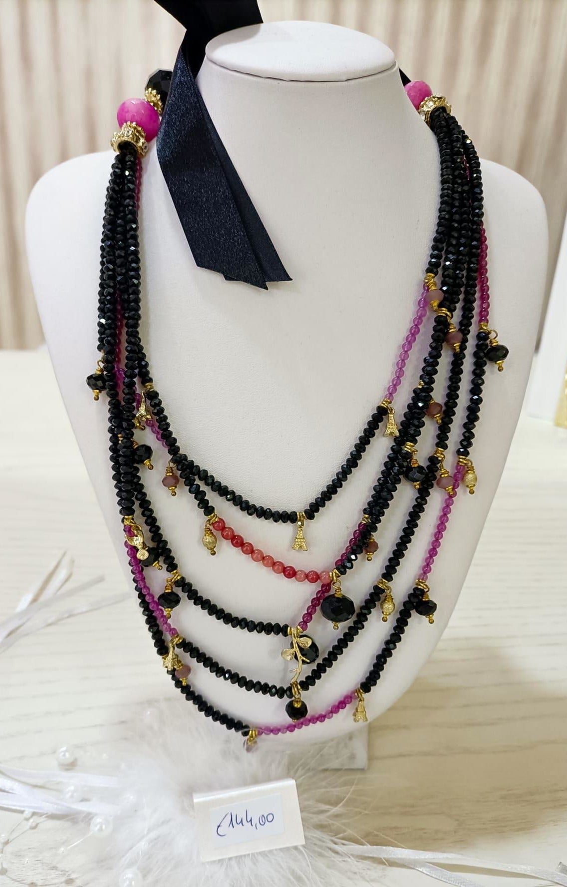 PANTALONE ELEGANTE CON ELASTICO SULLA CINTA DIETRO